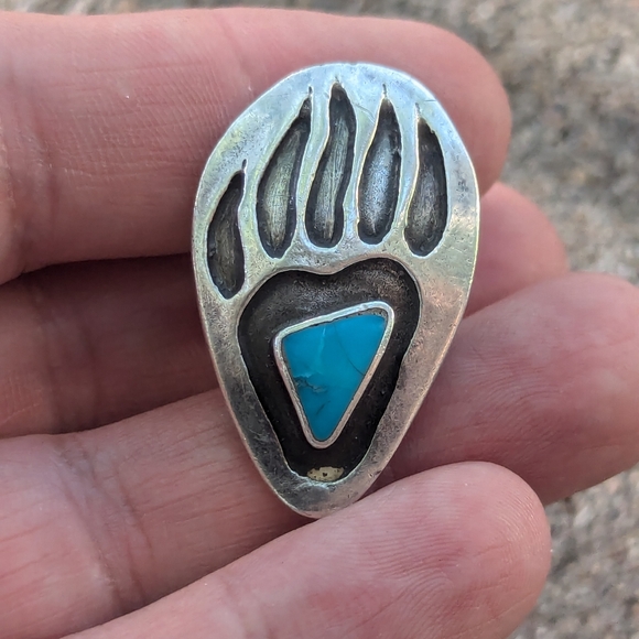 Vtg Native American Sterling Silver Turquoise Large Bear Paw Claw Ring Sz 4 R1 - Picture 1 of 6